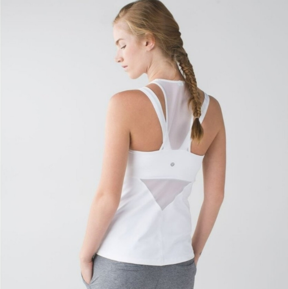 Lululemon "Running in the City" tank